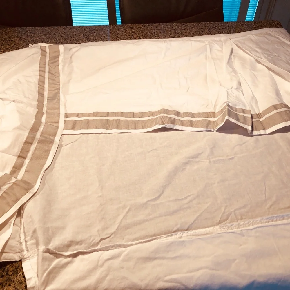 Pottery Barn Kids Crib/toddler bed Bedding - Picture 3 of 4